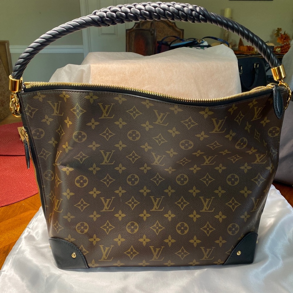 Louis Vuitton Reverse Monogram Triangle Softy Bag